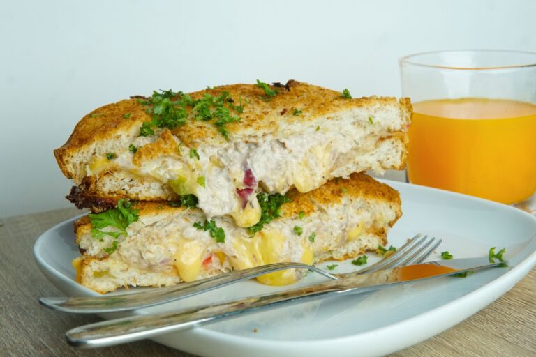 air fryer tuna melt sandwich