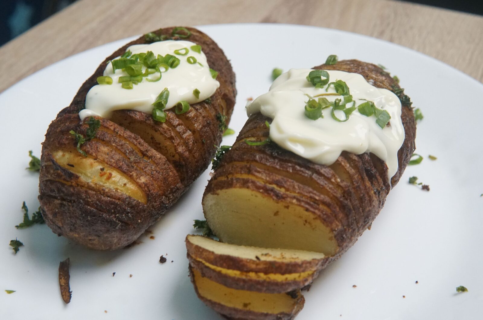 Easy Air Fryer Hasselback Potatoes Recipe